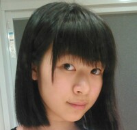 中学2年生です 顔評価下さい 可愛いですか お人形みたい Yahoo 知恵袋