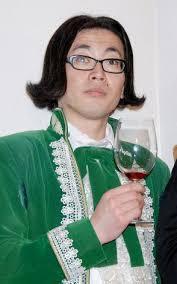 2月12日は髭男爵のひぐち君の44歳のお誕生日です ひぐち君と言えば何をイメ Yahoo 知恵袋