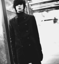 この方の名前がわかる方いらっしゃいますか 確か韓国の方で モデルさ Yahoo 知恵袋