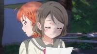 ラブライブ サンシャイン 曜ちゃんと千歌ちゃん彼女にしたいのはどちらですか Yahoo 知恵袋