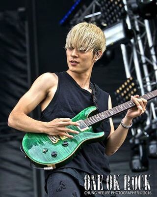 Oneokrockのtoruさんが使ってる画像のギターってもう売っ Yahoo 知恵袋