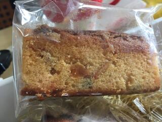 Baselのこのフルーツケーキみたいなもののカロリーはどれくらいで Yahoo 知恵袋