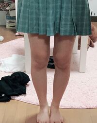 大至急 中学生女子です 明日遊びに行くのですが このジーパンに合う服 靴 Yahoo 知恵袋