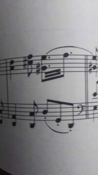 付点四分音符のトレモロってこう書くんですか これだったら付点8分音 Yahoo 知恵袋