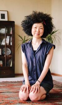 フリージャーナリストの稲垣えみ子さんは53歳でアフロ すっぴん ノースリーブ Yahoo 知恵袋