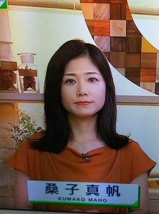 桑子アナ衣装