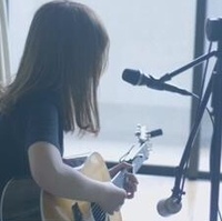 この女性は誰ですか 春茶 画像で検索したらでてきました Yahoo 知恵袋