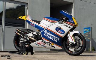 NS-1にRS125用のレース用シートカウル（ガソリンタンクは前に移植