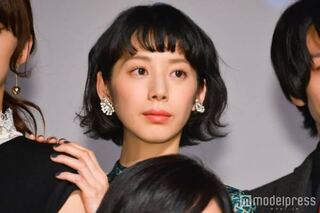 女優の夏帆さん 髪型が少し微妙なだけで 今でも全然可愛いですよね Yahoo 知恵袋