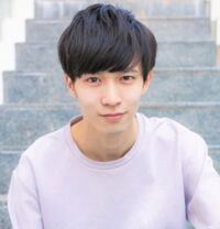 中三男子です 下の画像のようなマッシュ ってどのくらい髪が長 Yahoo 知恵袋