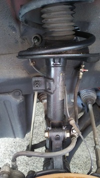 車に詳しい方お願い致します アクセルペダルの異音についてです Hondaライフ Yahoo 知恵袋