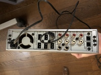 このaux端子はどこに売ってますか 光端子ケーブルですね Auxという Yahoo 知恵袋