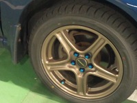 黒い車に栄える ホイールの色って何がいいですか ブロンズなん Yahoo 知恵袋
