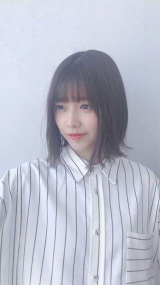 欅坂46の渡邉理佐ちゃんの髪型なんですけど こンな感じの髪型にしたいんですけ Yahoo 知恵袋