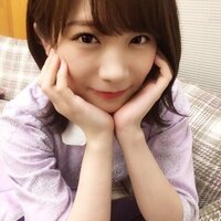 乃木坂46は ネイル禁止なのに なんで 秋元真夏は ネイルをしてるの Yahoo 知恵袋