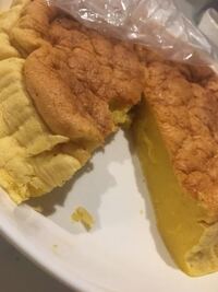 スフレチーズケーキを何度か挑戦するのですが オーブンから出すと Yahoo 知恵袋