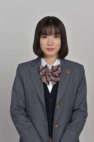 永野芽郁 天真爛漫女子 から 地味な女の子 へ変化を支える演技 Yahoo 知恵袋