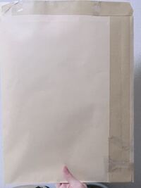 写真あり メルカリの梱包で封筒の繋ぎ合わせっておかしいですか 商品自 Yahoo 知恵袋