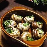 サザエを焼いて食べたけど苦くて食べれないサザエに醤油入れて焼いたら苦いのなんの Yahoo 知恵袋
