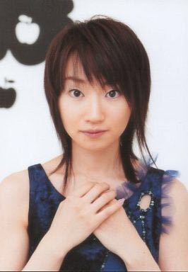 水樹奈々さんのこの髪型にしたいんですけどこれに似た髪型の画像他にもあればur Yahoo 知恵袋