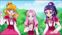 プリキュア 写真等のキャラ3人は誰でしたっけ Yahoo 知恵袋