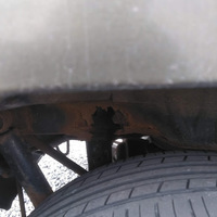 車に こういう穴が開いている場合 車検通りますか ご存知の方がいらっしゃいま Yahoo 知恵袋
