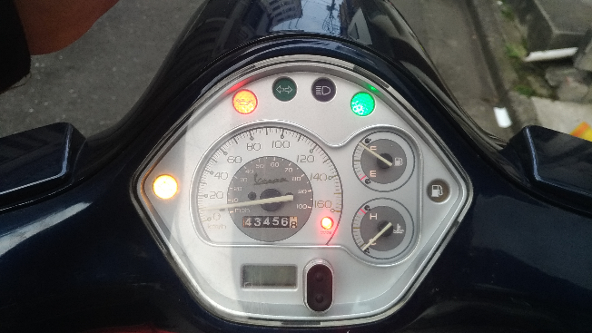 ユーズドバレエ衣装 オーロラ、ライモンダなど 白G 7号H8号＋3