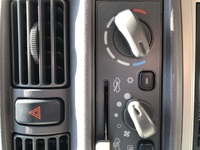 Ekワゴンに乗ってる人に質問です ガソリンが無くなってくると燃料マークが点滅し Yahoo 知恵袋