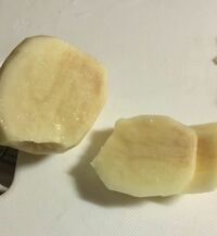 ジャガイモを切ったら断面に茶色いウネウネしたものがあったのですがこれは Yahoo 知恵袋