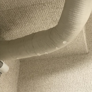 エアコンの配管から水漏れしています 写真の部分 何度もエアコンのことで質問 Yahoo 知恵袋