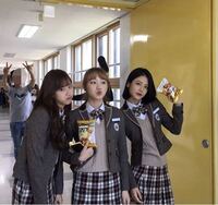 韓国ドラマa Teenのみたいな制服はどこで売っていますか Yahoo 知恵袋