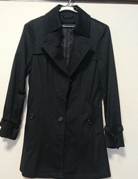 パイピングコート着ると肩幅広いのが余計目立ってかなりごつくみえ Yahoo 知恵袋