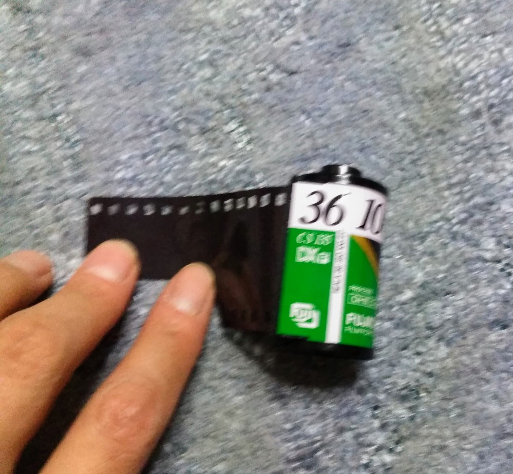 このフィルムは未使用でしょうか、撮影済みでしょうか？ - 撮影済み 