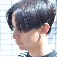 マッシュヘアにするためには前髪は目にかかるくらいじゃないと出来ないですか Yahoo 知恵袋