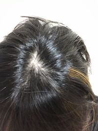 イルミナカラーをセルフでするのですが 変なメッシュを打ち消したいの Yahoo 知恵袋