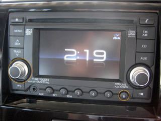 スズキの軽自動車に付いてるオーディオデッキの時計の合わせ方が分かる Yahoo 知恵袋