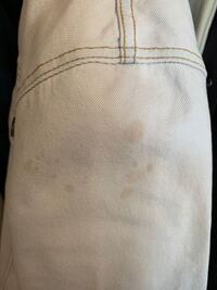 お財布のジッパー部分の汚れを落とすにはどうしたらよいのでしょうか 白っぽ Yahoo 知恵袋