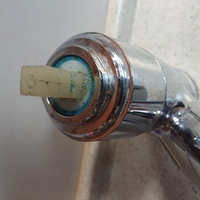 タカギ一体型浄水器の水漏れの相談です セラミックバルブの交換をしようと分 Yahoo 知恵袋