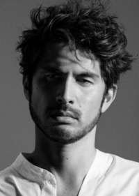 ヒゲが似合う有名人は誰ですか デニーロ Yahoo 知恵袋