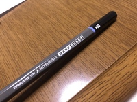 センター試験で使う鉛筆は 三菱のロゴや英字が入ってたら使用不可ですよね Yahoo 知恵袋