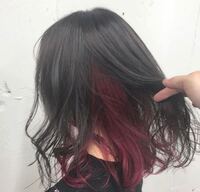 金髪にインナーカラーか毛先に赤色 ピンク 赤紫っぽい色とかってダサいですか Yahoo 知恵袋