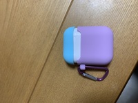 百均でairpodsのケースを購入したのですが こういうものなので Yahoo 知恵袋