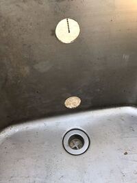 浴槽の深さを見かけ上浅くする方法はありませんか 我が家の浴槽は 横cm Yahoo 知恵袋