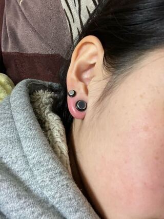 完了しました ピアス 拡張 0g ただクールな画像