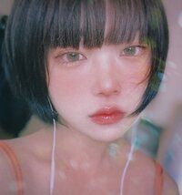 この写真の女性どなたかわかりますか？

前にTwitterで見かけて可愛いなと思って保存しました 