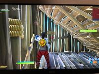 Pcのfortniteで 建築をする時階段や床などのボタンを押したらその Yahoo 知恵袋