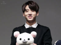 防弾少年団のjungkookが愛嬌練習している動画で言っている ア Yahoo 知恵袋