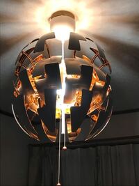 Ikeaのペンダントライトを購入したのですが 照明が暗いので解決策を求め Yahoo 知恵袋