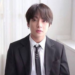 この写真ってテテとグクを合わせた合成写真ですか Btsbts防弾少年団 Yahoo 知恵袋