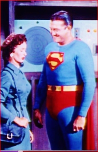 スーパーマン 俳優で 最も人気のあったジョージリーヴスとアランドロン 貴方 Yahoo 知恵袋